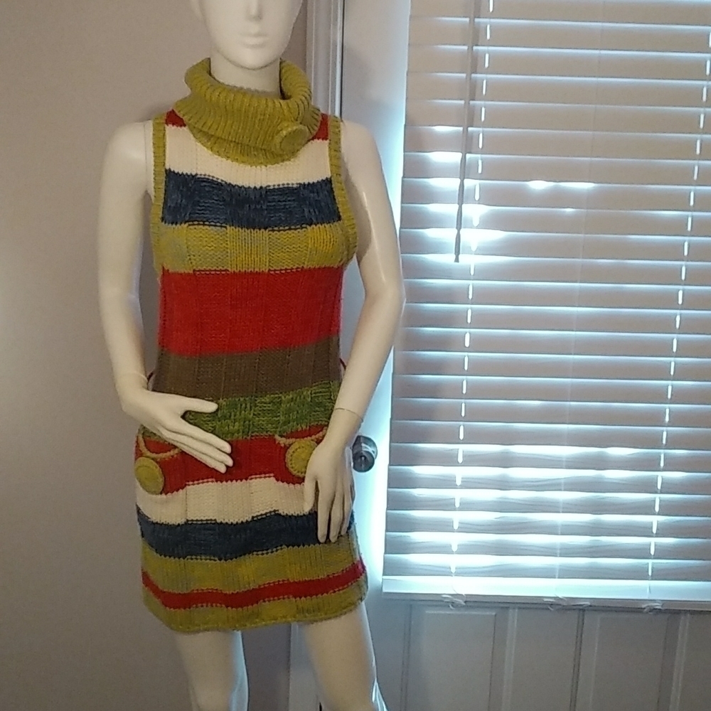 Double Zero Women's Multicolor Knitted Sweater Sleeveless Mini Dress Size Small.